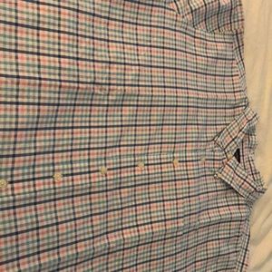 BROOKS BROTHERS BUTTON DOWN SHORT SLEEVE SHIRT!